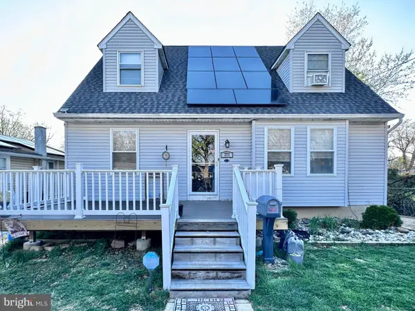 212 N Vine St, CLAYTON, NJ 08312