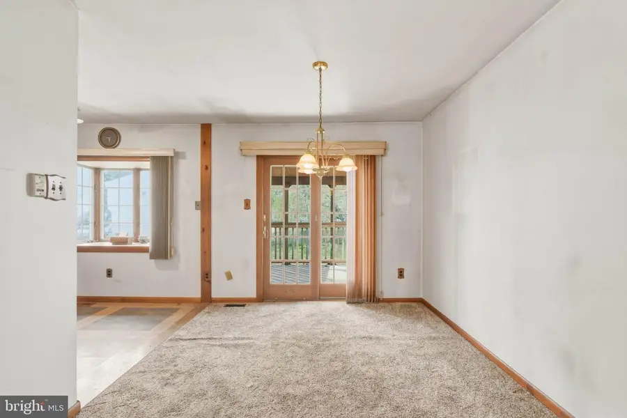 85 Golfview Dr, Sewell, NJ 08080 - #3