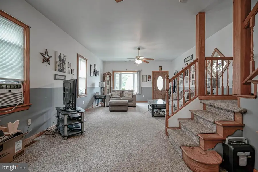 121 N Maple Ave, Westville, NJ 08093 - #2