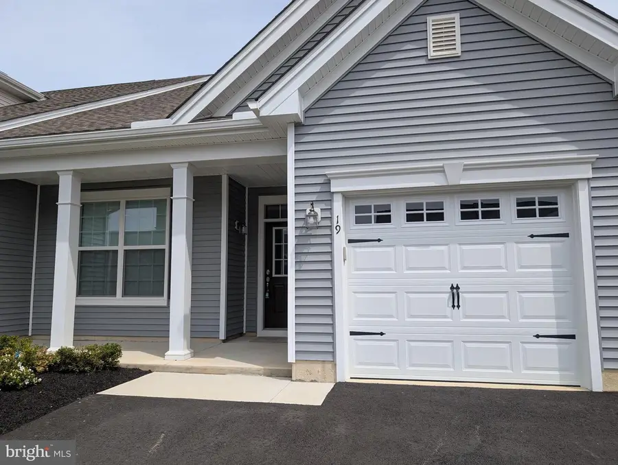 19 Prestwick Ln, Williamstown, NJ 08094 - #2