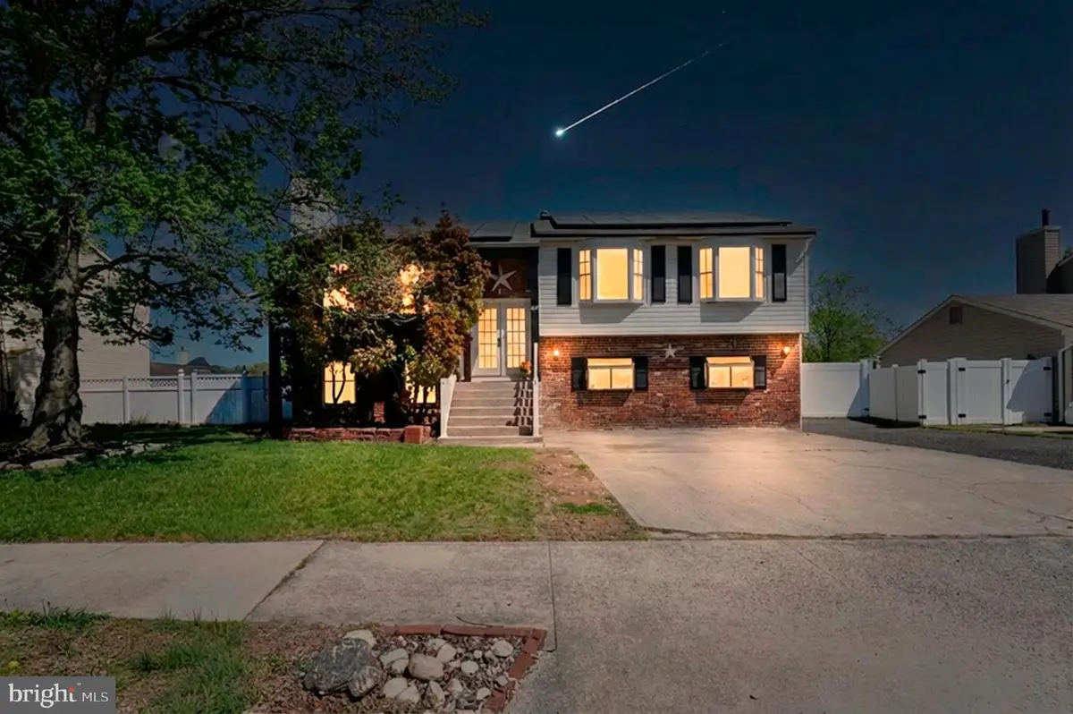 408 Jennifer Ln, Williamstown, NJ 08094 - #1