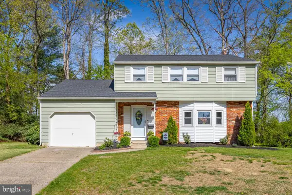 10 White Birch Ct, BLACKWOOD, NJ 08012