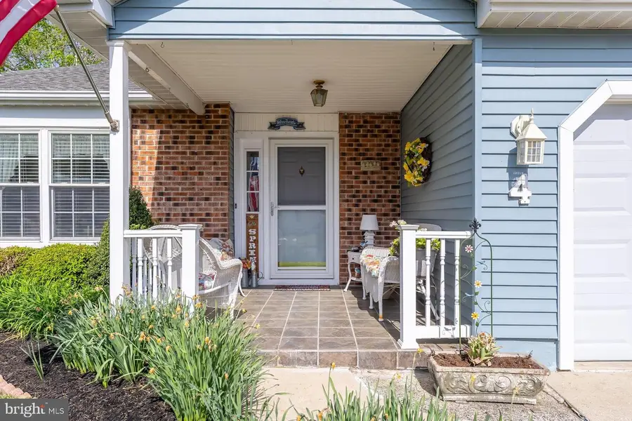 4 Stewart Ln, Deptford, NJ 08096 - #3