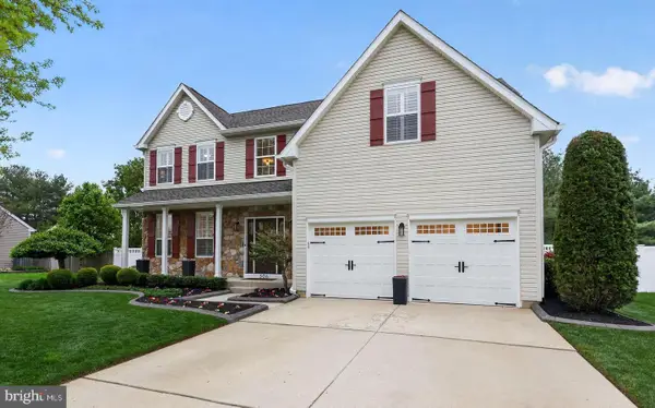 306 Pickwick Dr, WILLIAMSTOWN, NJ 08094