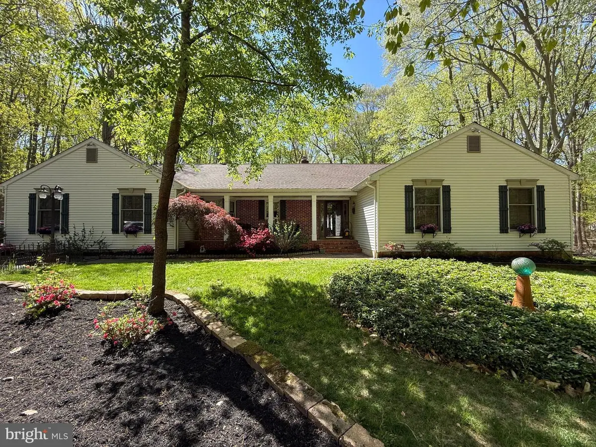 7 Laurel Dr, Mullica Hill, NJ 08062 - #1