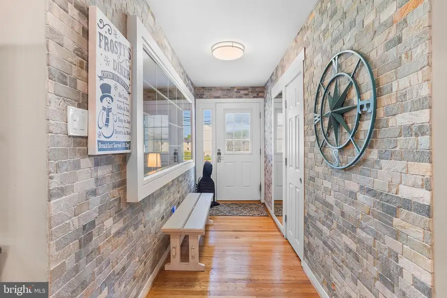 112 Pedrick Ave, Williamstown, NJ 08094 - #3