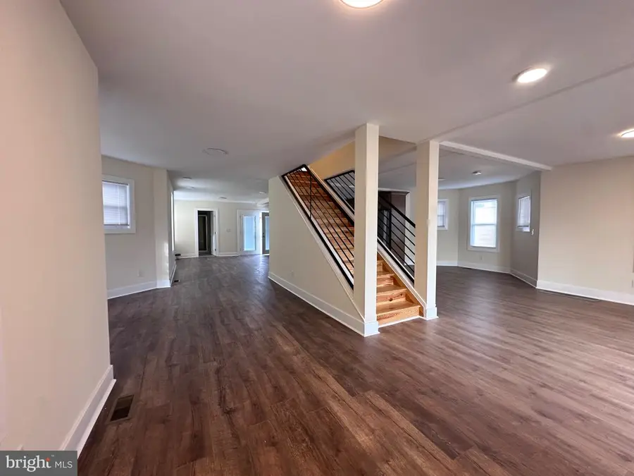 1019 N Broad St, Woodbury, NJ 08096 - #2