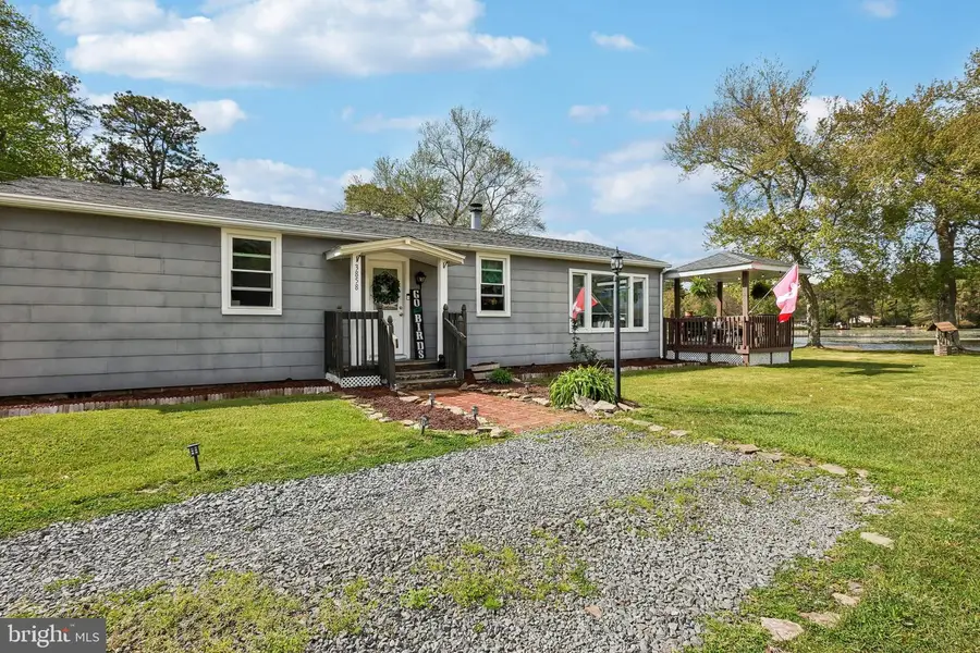 3858 Pine St, Williamstown, NJ 08094 - #2