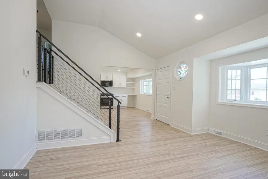 383 Montgomery Dr, Mantua, NJ 08051 - #3