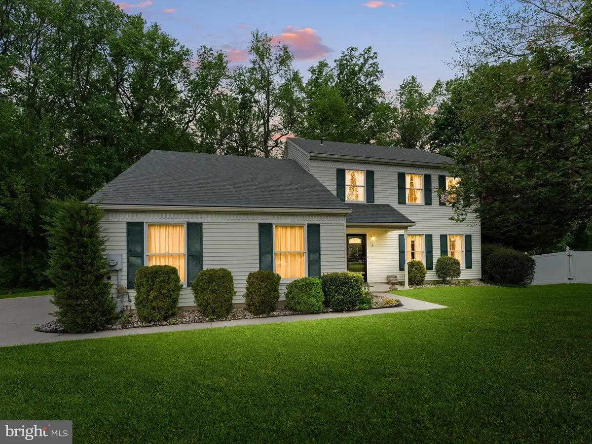 14 Bordeaux Pl, Swedesboro, NJ 08085 - #1