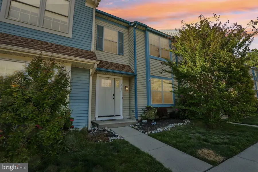 206 Douglas Ct, West Deptford, NJ 08086 - #3