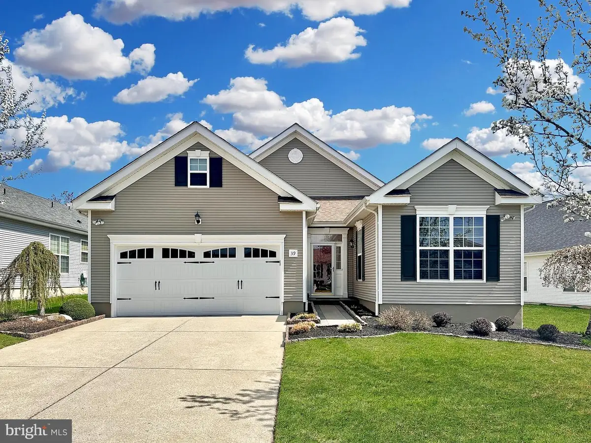 39 Danbury Rd, Swedesboro, NJ 08085 - #1