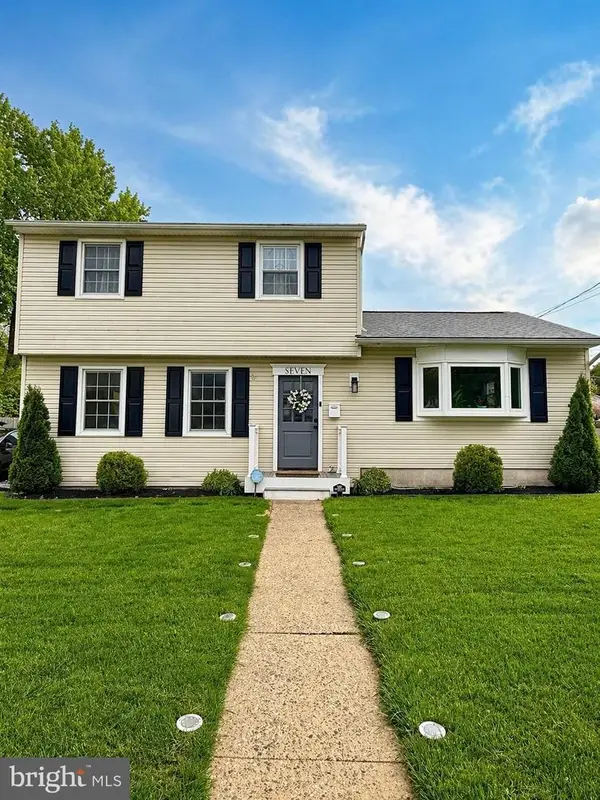 7 Wright Loop, WILLIAMSTOWN, NJ 08094