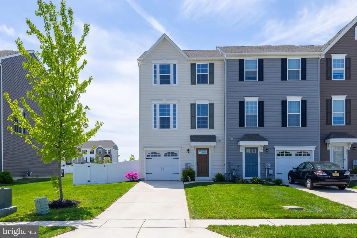 110 Dalton Dr, Woolwich, NJ 08085 - #1