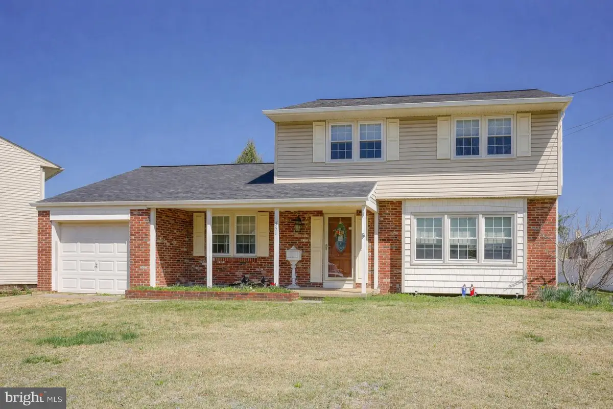 351 Croce Ave, Gibbstown, NJ 08027 - #1