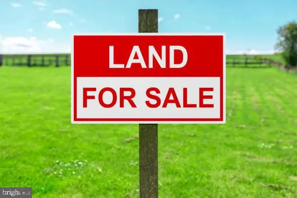 2211 Lakeside Dr, WILLIAMSTOWN, NJ 08094
