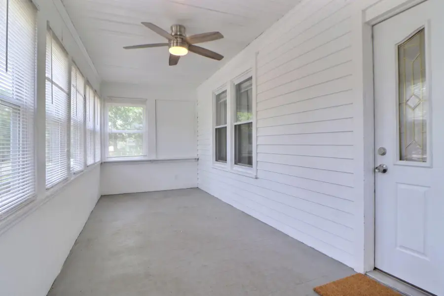 1022 Penn Line Rd, Paulsboro, NJ 08066 - #2