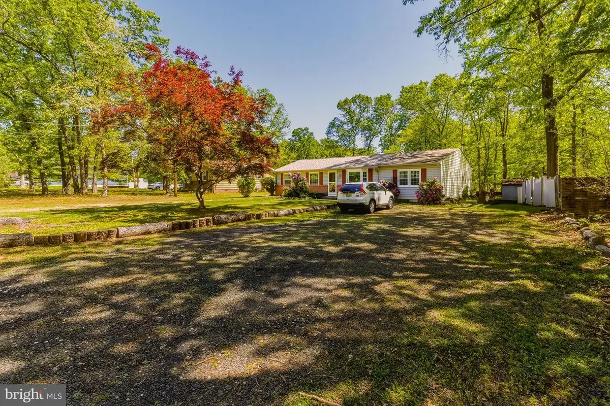 1621 Sunset Ave, Williamstown, NJ 08094 - #1