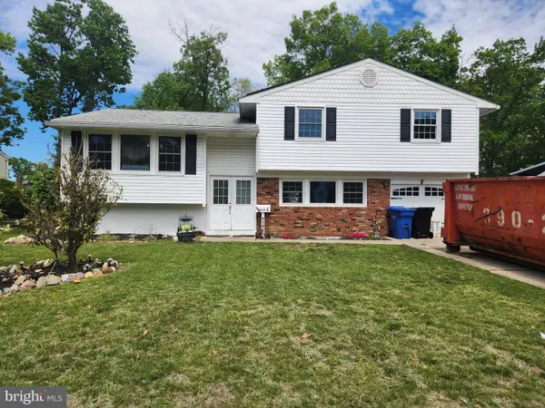 919 Grenville Dr, BLACKWOOD, NJ 08012