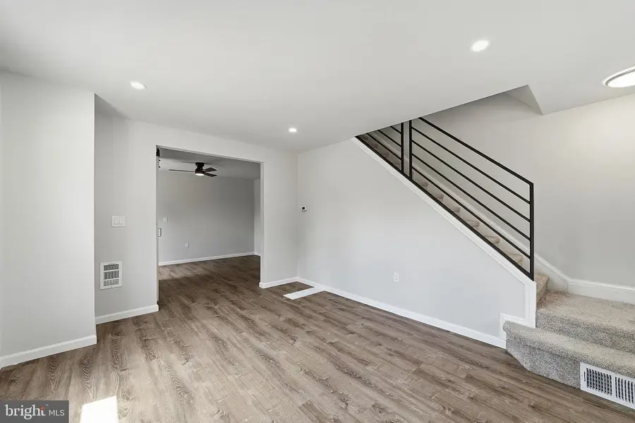 410 Dupont Ave, Paulsboro, NJ 08066 - #3