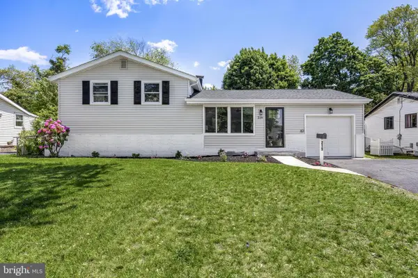 219 Somerset Rd, WOODBURY, NJ 08096