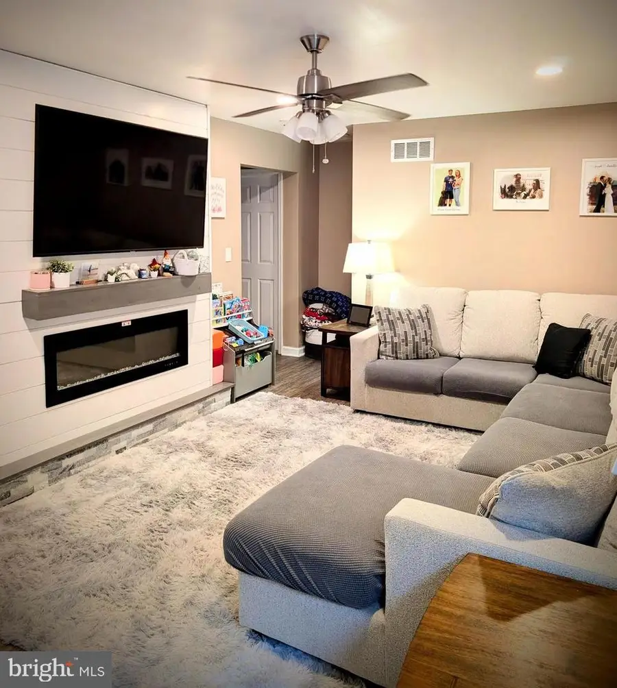 350 Redwood Ave, Woodbury Heights, NJ 08097 - #2