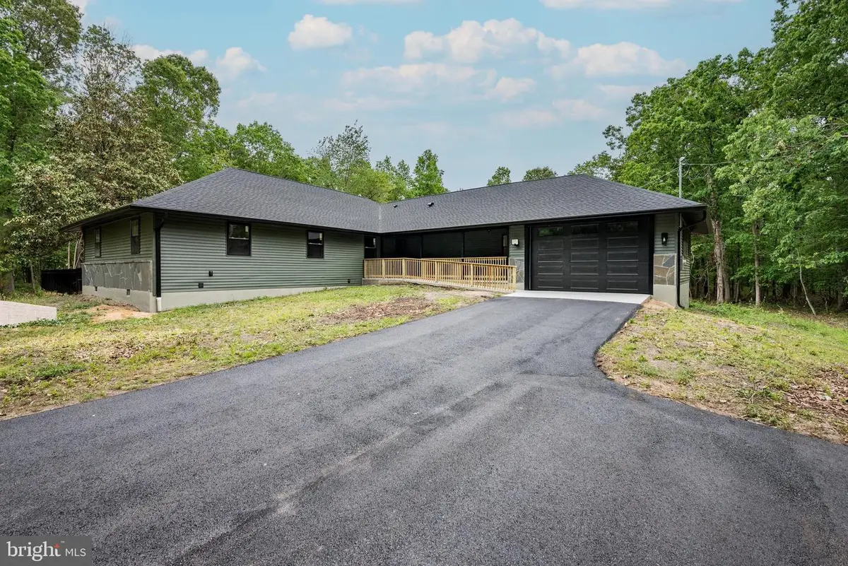 2429 Sunnyhill Ave, Williamstown, NJ 08094 - #1