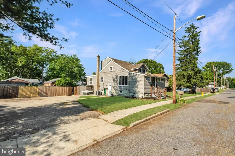 1856 Bellevue Ave, Woodbury, NJ 08096 - #3