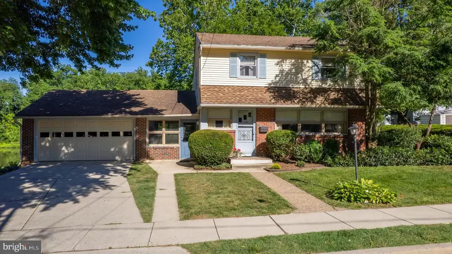 146 N Maple St, Woodbury, NJ 08096 - #3