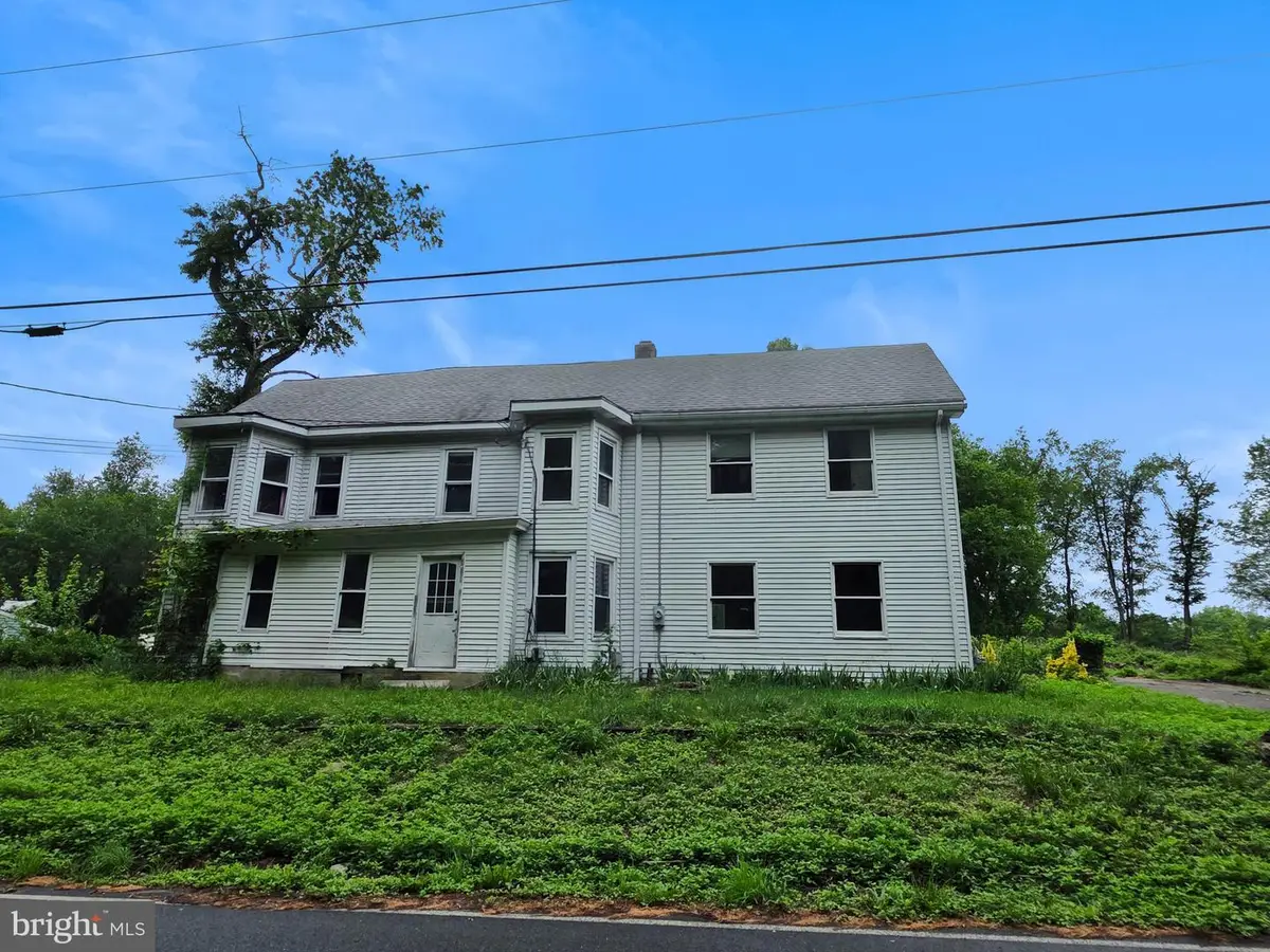 808 Lincoln Rd, Mullica Hill, NJ 08062 - #1