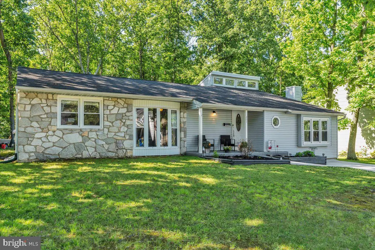 203 Georgetown Rd, Blackwood, NJ 08012 - #1