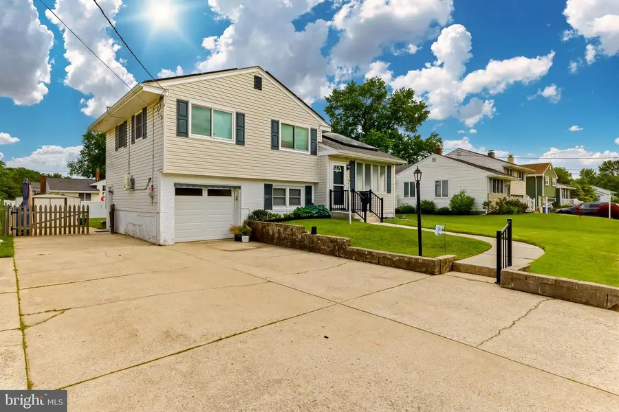 63 Pleasant Valley Dr, West Deptford, NJ 08096 - #2
