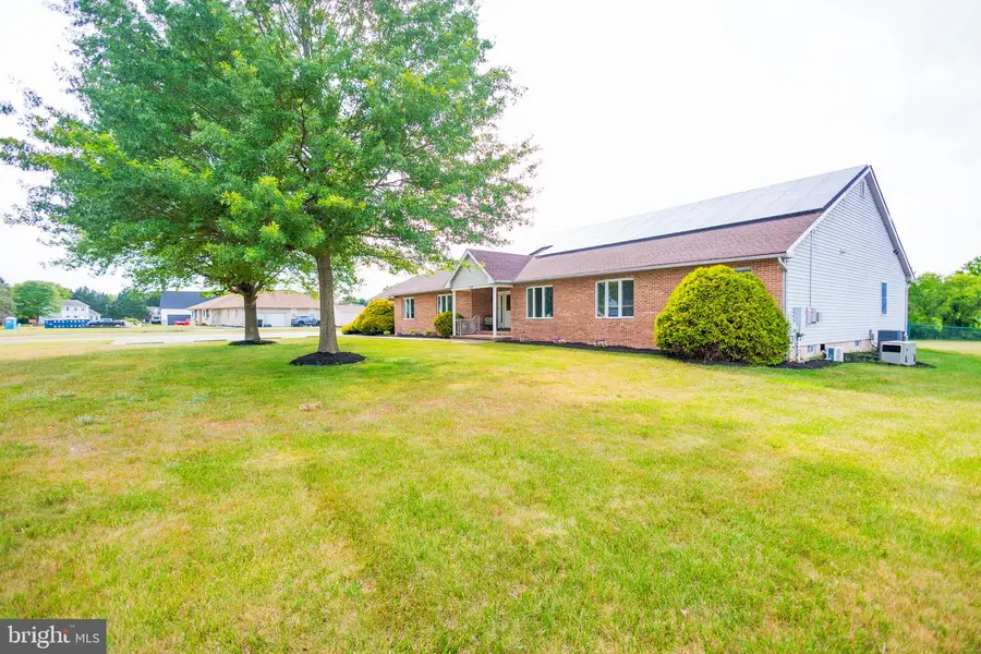 619 Sun Haven Dr, Clayton, NJ 08312 - #2