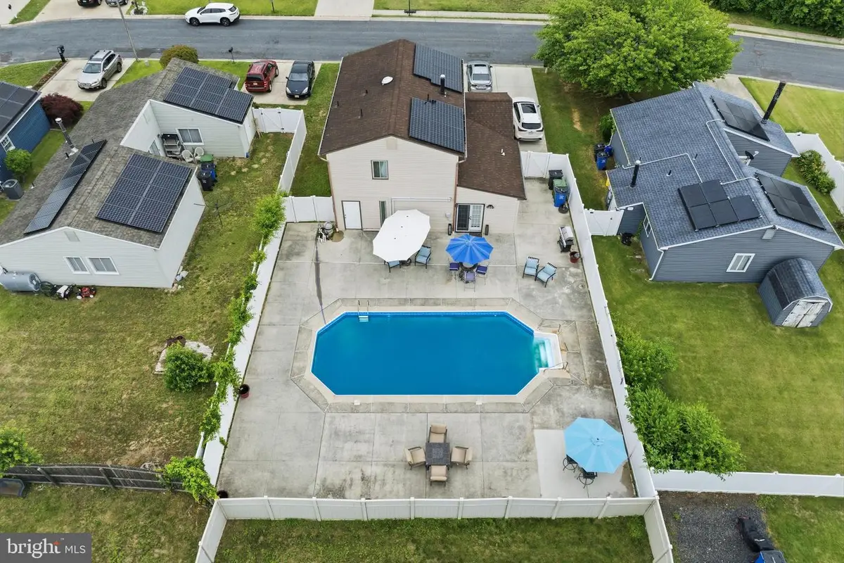 234 E Hedgerow Dr, Swedesboro, NJ 08085 - #1