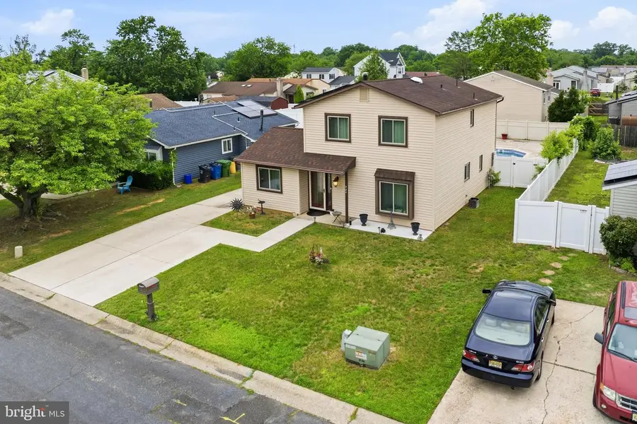 234 E Hedgerow Dr, Swedesboro, NJ 08085 - #2