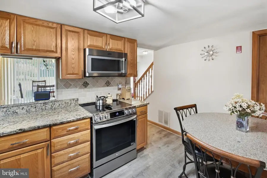 234 E Hedgerow Dr, Swedesboro, NJ 08085 - #3