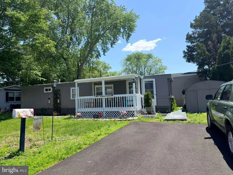 202 Florida Ave, Williamstown, NJ 08094 - #2