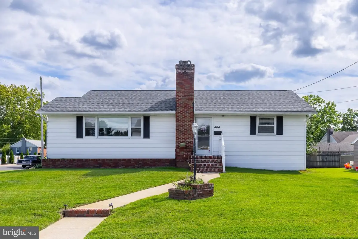 484 Brady Ave, Gibbstown, NJ 08027 - #1