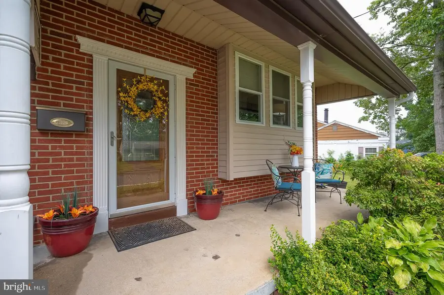 812 Jamestown Rd, Turnersville, NJ 08012 - #2