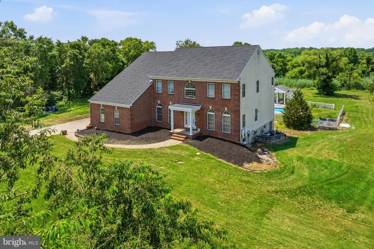 6 Sunset Ct, Swedesboro, NJ 08085 - #1