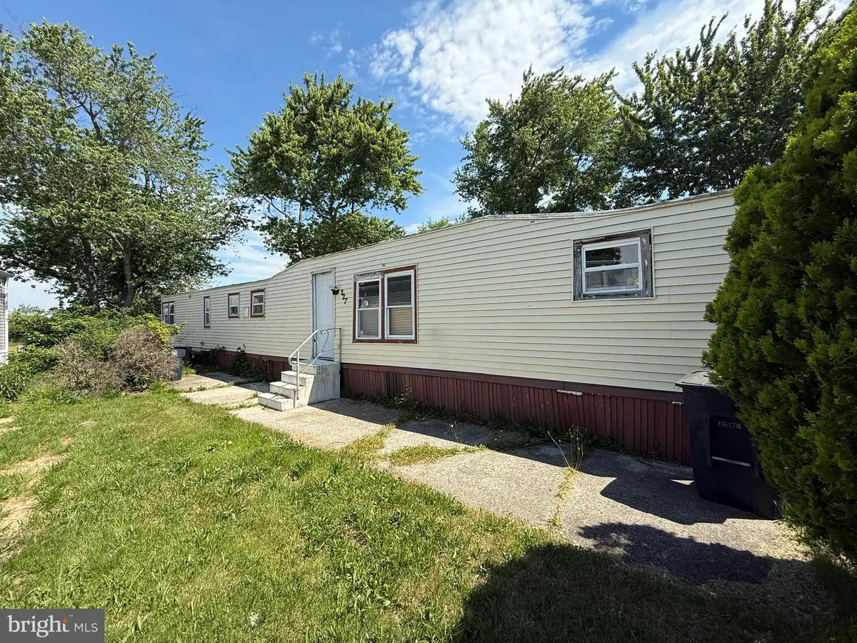 227 Nevada Ave, Williamstown, NJ 08094 - #1