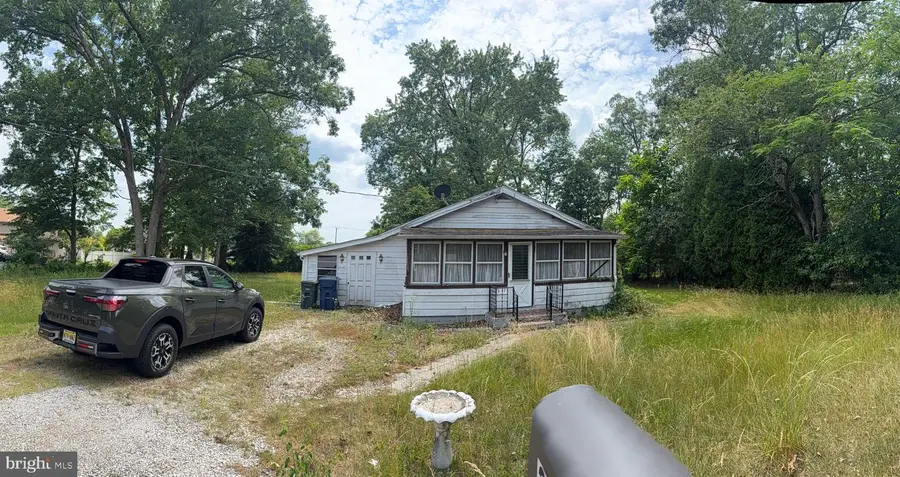 3677 Sunset Ave, Williamstown, NJ 08094 - #2