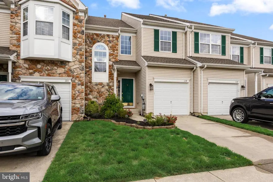 119 Beacon Dr, Woodbury, NJ 08096 - #2