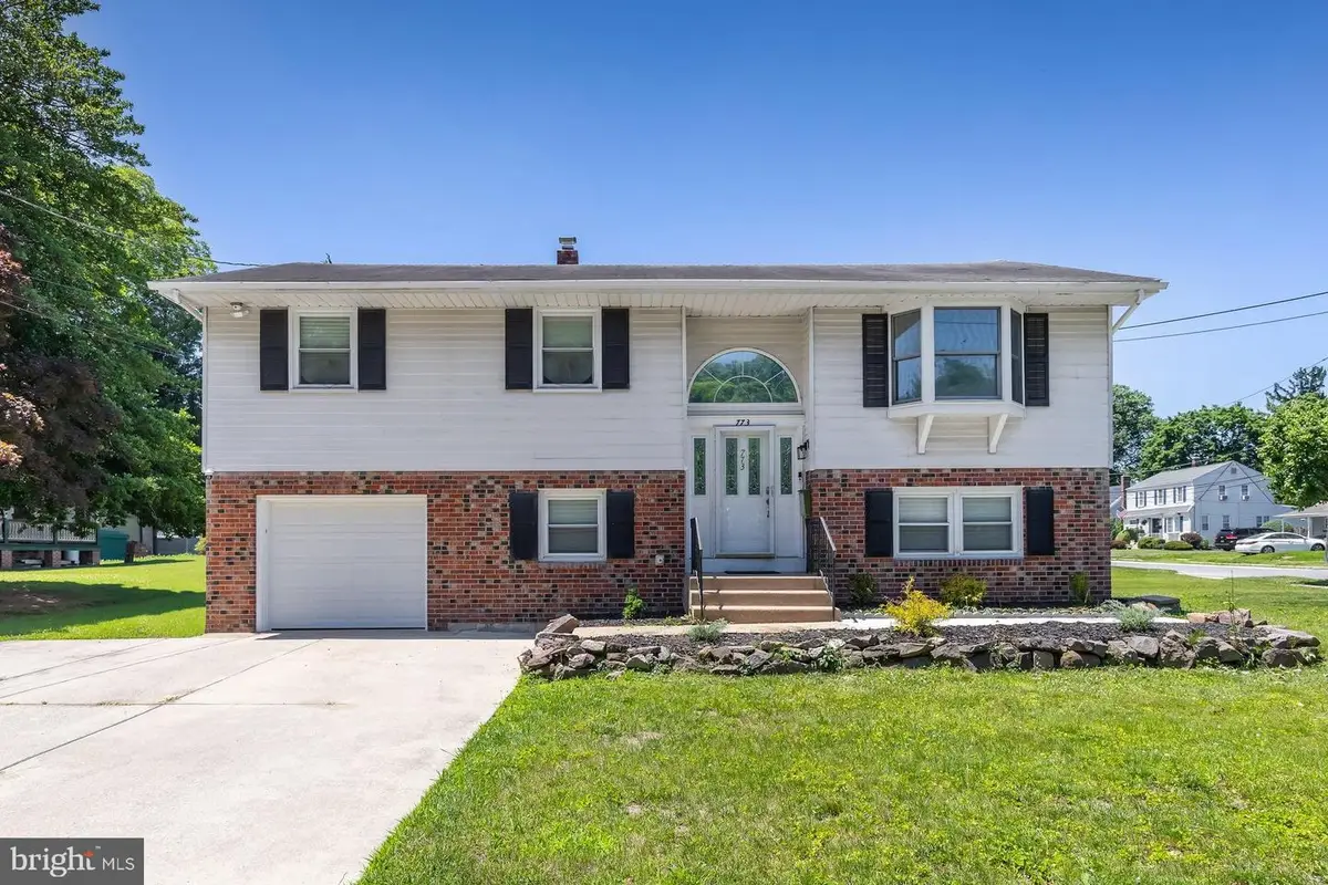 773 W Jersey Ave, Woodbury Heights, NJ 08097 - #1