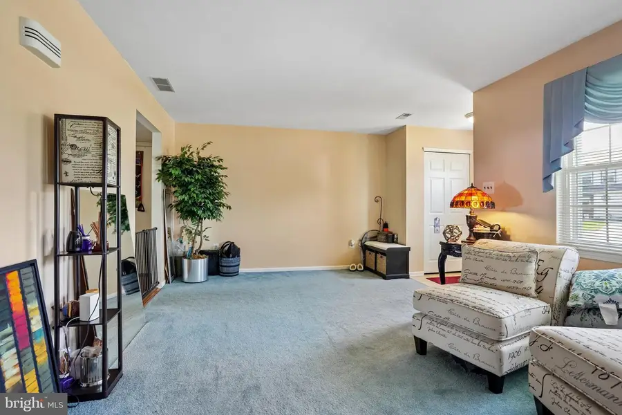 309 Stonehouse Ln, Mullica Hill, NJ 08062 - #2