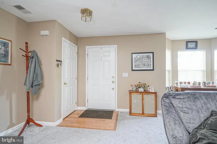 306 Brandywine Dr, Williamstown, NJ 08094 - #3