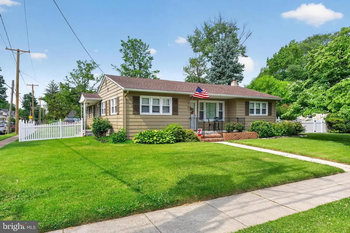 283 Dubois Ave, West Deptford, NJ 08096 - #1