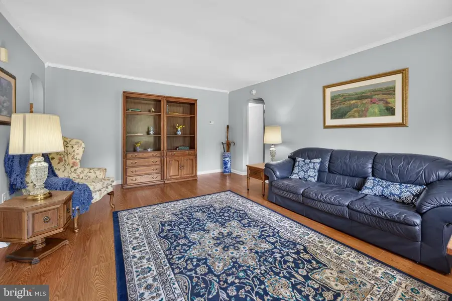 283 Dubois Ave, West Deptford, NJ 08096 - #3