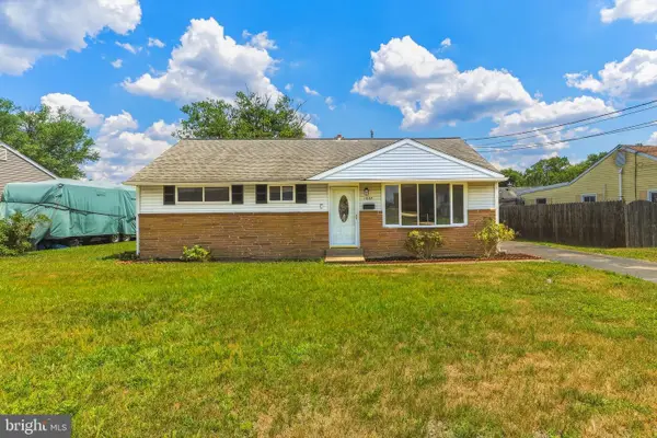 1037 Monmouth Rd, WOODBURY, NJ 08096