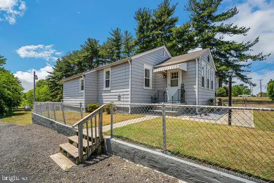 1144 Berkley Rd, Gibbstown, NJ 08027 - #3